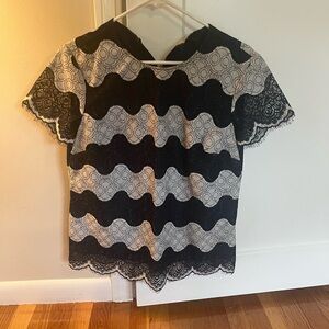 Banana Republic Short Sleeve Top- Small